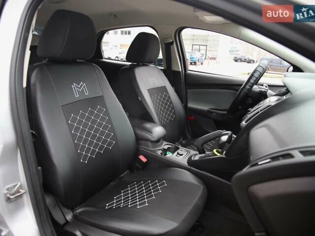 Сірий Форд Фокус, об'ємом двигуна 2 л та пробігом 163 тис. км за 7600 $, фото 9 на Automoto.ua