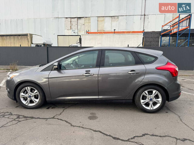 Серый Форд Фокус, объемом двигателя 2 л и пробегом 196 тыс. км за 7300 $, фото 2 на Automoto.ua
