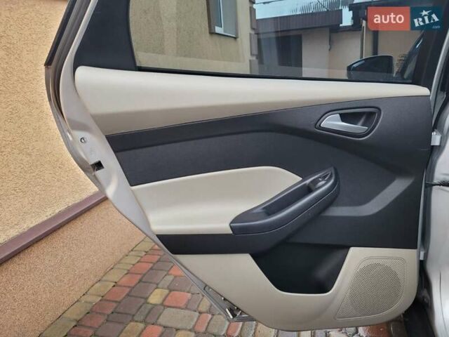 Серый Форд Фокус, объемом двигателя 2 л и пробегом 192 тыс. км за 6950 $, фото 65 на Automoto.ua