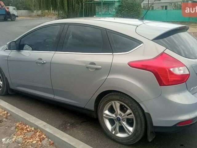 Сірий Форд Фокус, об'ємом двигуна 1 л та пробігом 83 тис. км за 7500 $, фото 5 на Automoto.ua