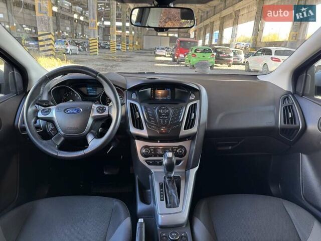 Сірий Форд Фокус, об'ємом двигуна 1.6 л та пробігом 130 тис. км за 9350 $, фото 29 на Automoto.ua