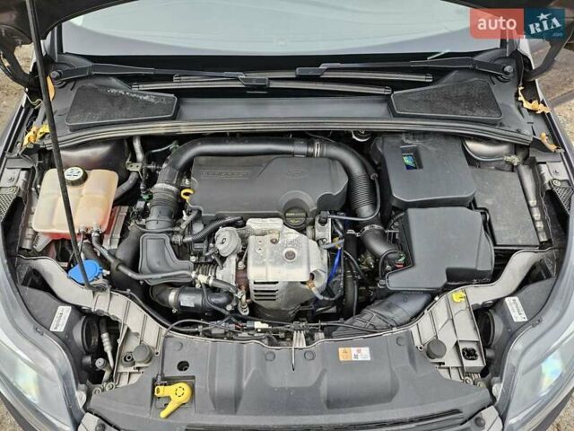 Серый Форд Фокус, объемом двигателя 1 л и пробегом 80 тыс. км за 7900 $, фото 17 на Automoto.ua