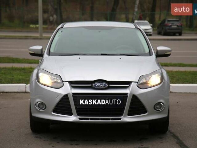 Сірий Форд Фокус, об'ємом двигуна 2 л та пробігом 163 тис. км за 7600 $, фото 1 на Automoto.ua