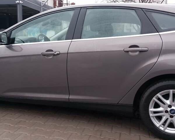 Серый Форд Фокус, объемом двигателя 2 л и пробегом 297 тыс. км за 7500 $, фото 12 на Automoto.ua