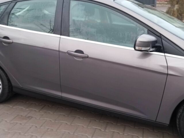 Серый Форд Фокус, объемом двигателя 2 л и пробегом 290 тыс. км за 7900 $, фото 6 на Automoto.ua