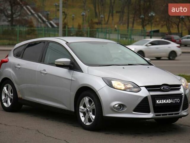 Сірий Форд Фокус, об'ємом двигуна 2 л та пробігом 163 тис. км за 7600 $, фото 2 на Automoto.ua