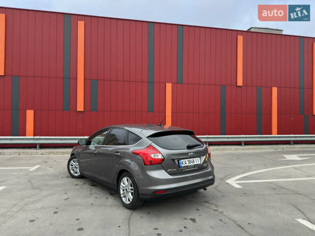 Серый Форд Фокус, объемом двигателя 2 л и пробегом 187 тыс. км за 8800 $, фото 10 на Automoto.ua