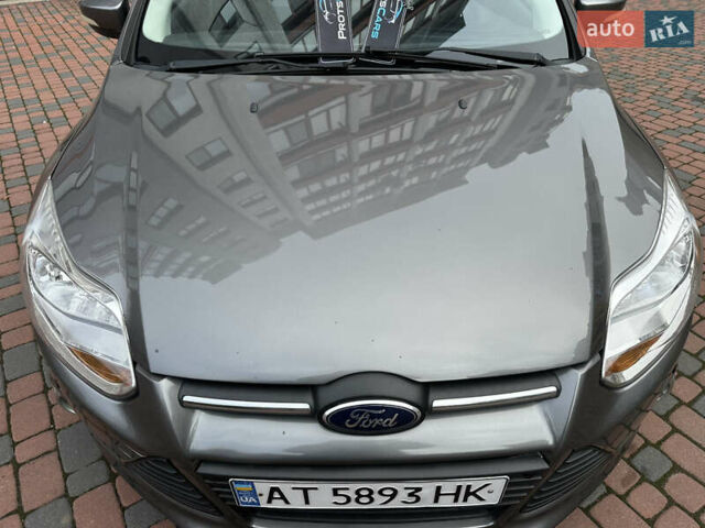 Серый Форд Фокус, объемом двигателя 2 л и пробегом 178 тыс. км за 6450 $, фото 106 на Automoto.ua