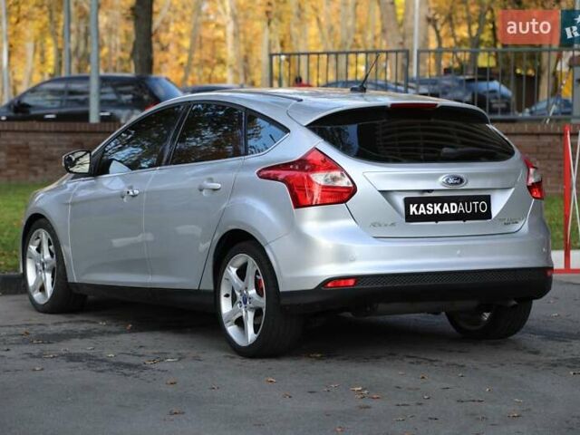 Серый Форд Фокус, объемом двигателя 2 л и пробегом 122 тыс. км за 5999 $, фото 3 на Automoto.ua