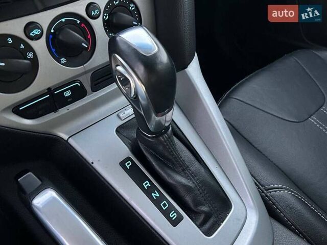 Форд Фокус 2013 в Одессе на Automoto.ua Серый Форд Фокус, объемом двигателя 2 л и пробегом 159 тыс. км за 7200 $, фото 22 на Automoto.ua