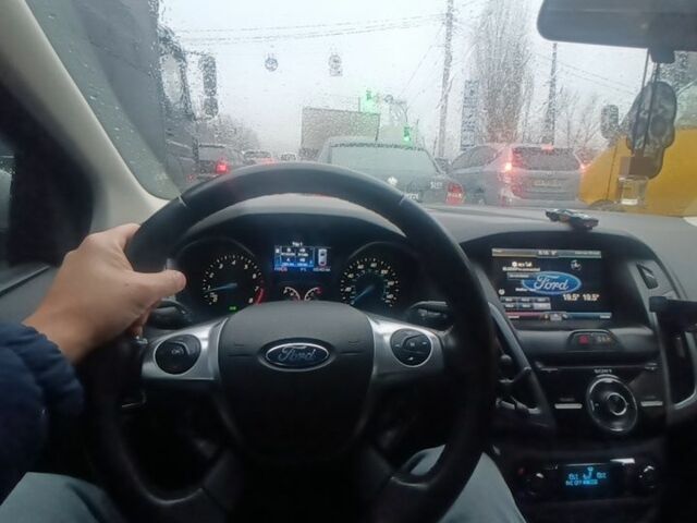 Серый Форд Фокус, объемом двигателя 2 л и пробегом 89 тыс. км за 7600 $, фото 1 на Automoto.ua