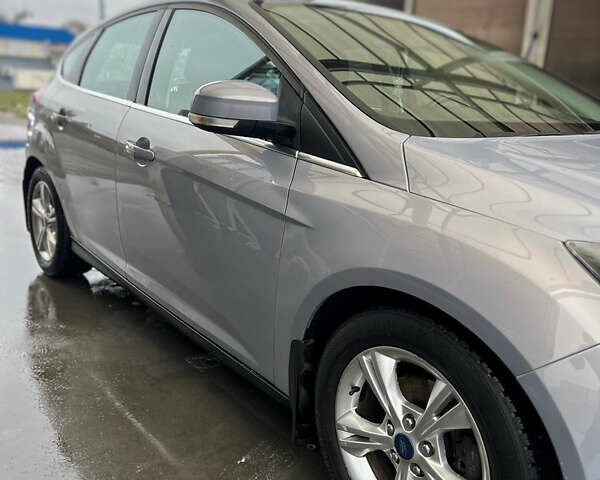 Серый Форд Фокус, объемом двигателя 1 л и пробегом 126 тыс. км за 6500 $, фото 2 на Automoto.ua