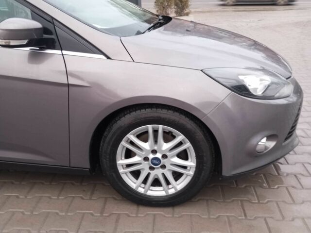 Серый Форд Фокус, объемом двигателя 2 л и пробегом 290 тыс. км за 7900 $, фото 7 на Automoto.ua