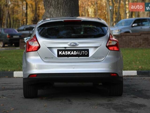 Серый Форд Фокус, объемом двигателя 2 л и пробегом 122 тыс. км за 5999 $, фото 4 на Automoto.ua