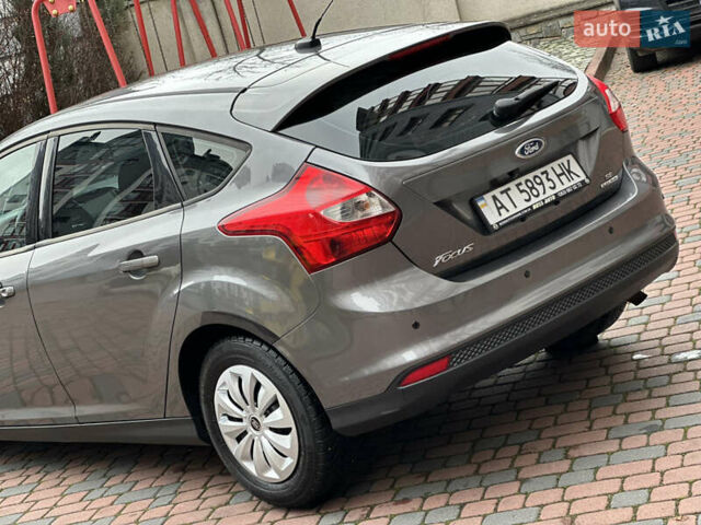 Серый Форд Фокус, объемом двигателя 2 л и пробегом 178 тыс. км за 6450 $, фото 141 на Automoto.ua