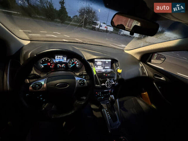 Сірий Форд Фокус, об'ємом двигуна 2 л та пробігом 240 тис. км за 8100 $, фото 10 на Automoto.ua