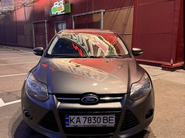 Сірий Форд Фокус, об'ємом двигуна 2 л та пробігом 234 тис. км за 10000 $, фото 3 на Automoto.ua