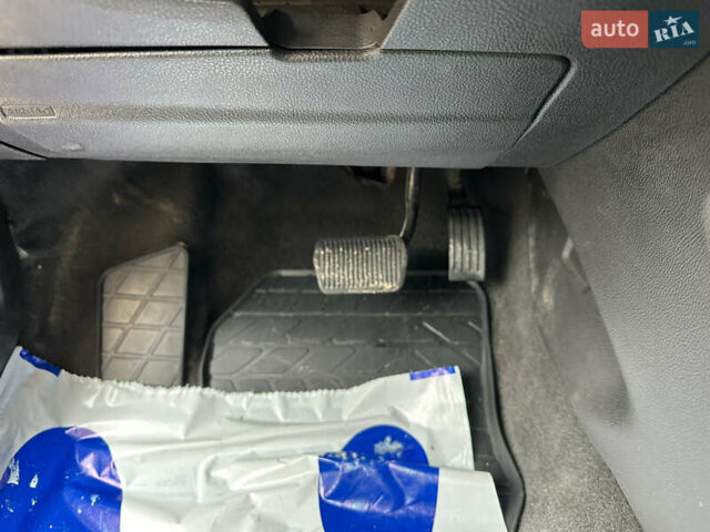 Серый Форд Фокус, объемом двигателя 2 л и пробегом 178 тыс. км за 6450 $, фото 77 на Automoto.ua