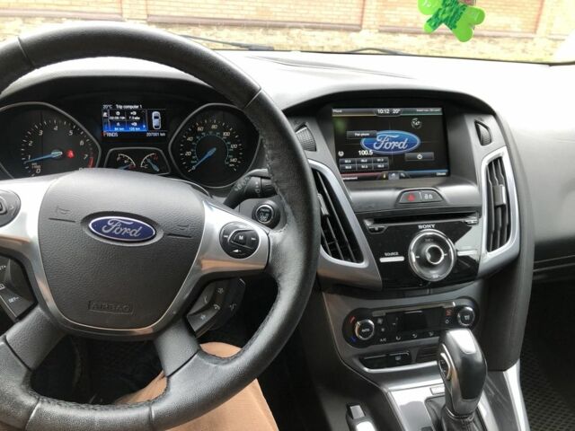 Сірий Форд Фокус, об'ємом двигуна 2 л та пробігом 205 тис. км за 5999 $, фото 1 на Automoto.ua