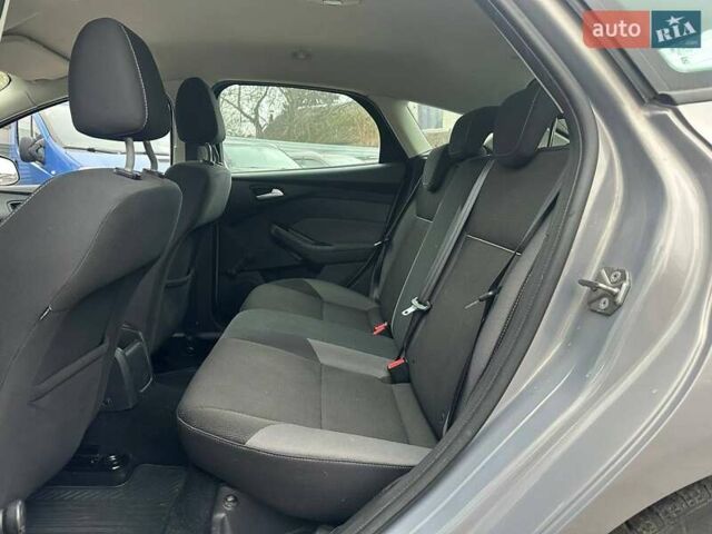 Серый Форд Фокус, объемом двигателя 1 л и пробегом 157 тыс. км за 7990 $, фото 9 на Automoto.ua
