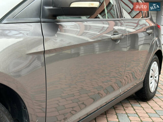 Серый Форд Фокус, объемом двигателя 2 л и пробегом 178 тыс. км за 6450 $, фото 140 на Automoto.ua