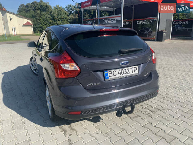 Серый Форд Фокус, объемом двигателя 1.56 л и пробегом 222 тыс. км за 8750 $, фото 10 на Automoto.ua