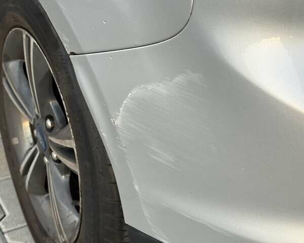 Форд Фокус 2013 у Львові на Automoto.ua Сірий Форд Фокус, об'ємом двигуна 2 л та пробігом 128 тис. км за 8000 $, фото 9 на Automoto.ua