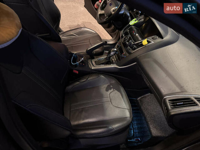 Сірий Форд Фокус, об'ємом двигуна 2 л та пробігом 240 тис. км за 8100 $, фото 5 на Automoto.ua