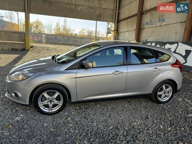 Сірий Форд Фокус, об'ємом двигуна 1.6 л та пробігом 130 тис. км за 9350 $, фото 14 на Automoto.ua