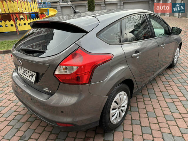 Серый Форд Фокус, объемом двигателя 2 л и пробегом 178 тыс. км за 6450 $, фото 114 на Automoto.ua