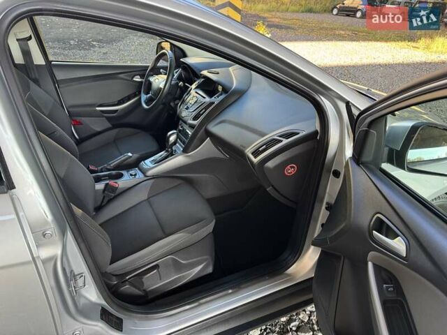 Сірий Форд Фокус, об'ємом двигуна 1.6 л та пробігом 130 тис. км за 9350 $, фото 25 на Automoto.ua