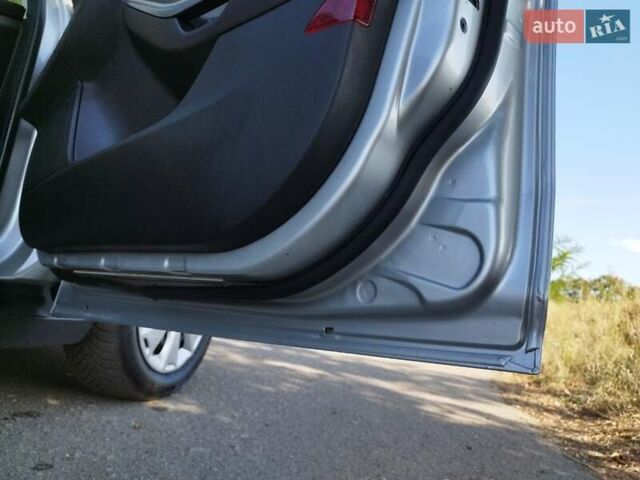 Серый Форд Фокус, объемом двигателя 1 л и пробегом 83 тыс. км за 6900 $, фото 32 на Automoto.ua