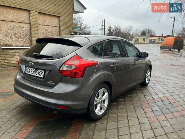 Серый Форд Фокус, объемом двигателя 2 л и пробегом 156 тыс. км за 7800 $, фото 3 на Automoto.ua