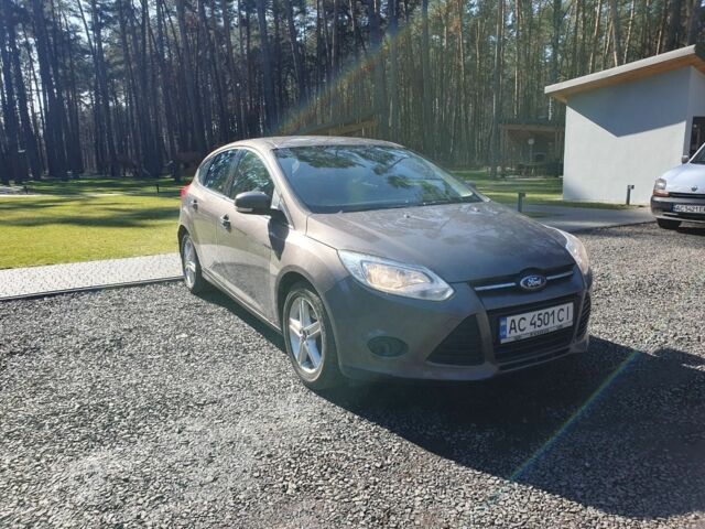 Серый Форд Фокус, объемом двигателя 1.6 л и пробегом 198 тыс. км за 7700 $, фото 1 на Automoto.ua