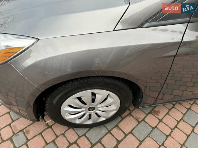 Серый Форд Фокус, объемом двигателя 2 л и пробегом 178 тыс. км за 6450 $, фото 105 на Automoto.ua