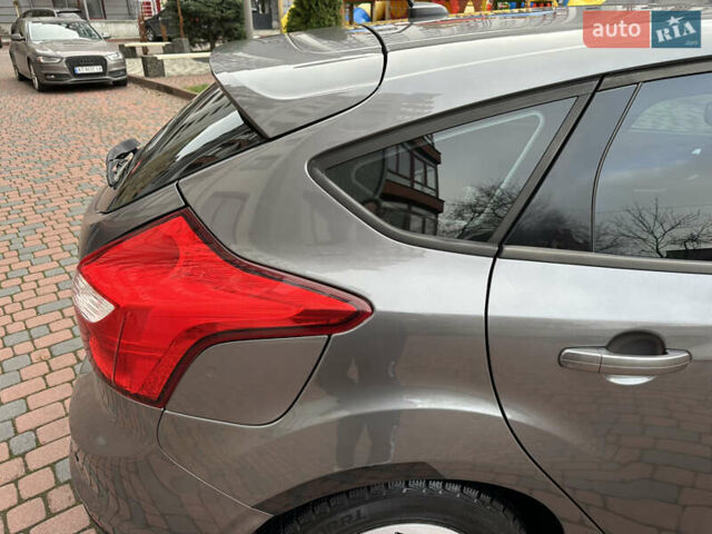 Серый Форд Фокус, объемом двигателя 2 л и пробегом 178 тыс. км за 6450 $, фото 100 на Automoto.ua