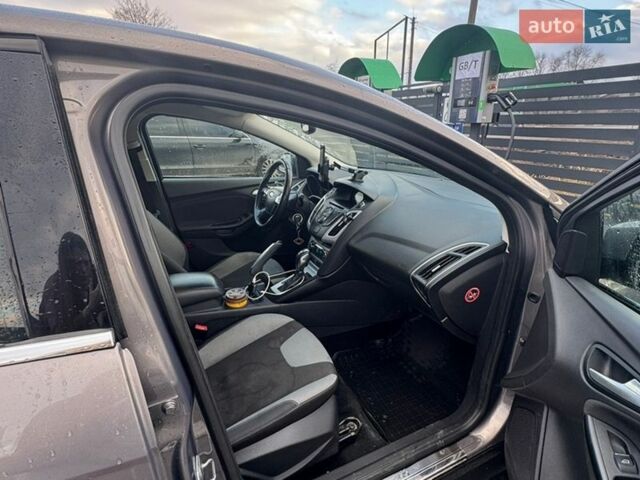 Сірий Форд Фокус, об'ємом двигуна 1.6 л та пробігом 155 тис. км за 8500 $, фото 11 на Automoto.ua