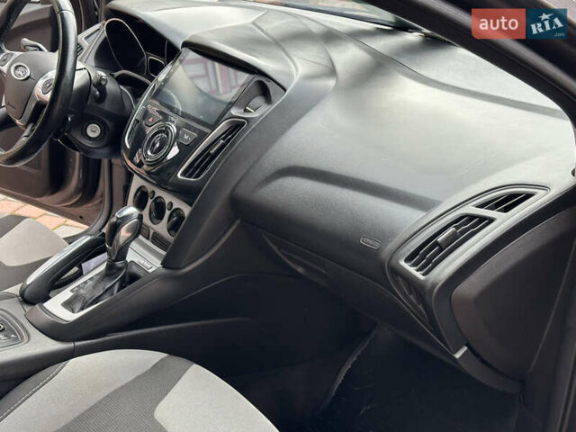 Серый Форд Фокус, объемом двигателя 2 л и пробегом 178 тыс. км за 6450 $, фото 58 на Automoto.ua
