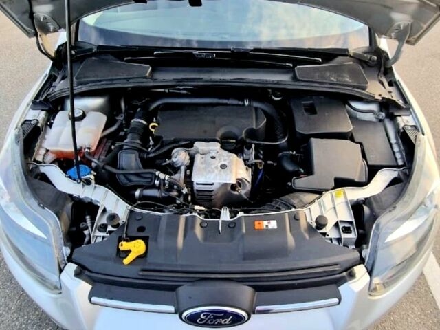 Сірий Форд Фокус, об'ємом двигуна 1 л та пробігом 175 тис. км за 6100 $, фото 7 на Automoto.ua