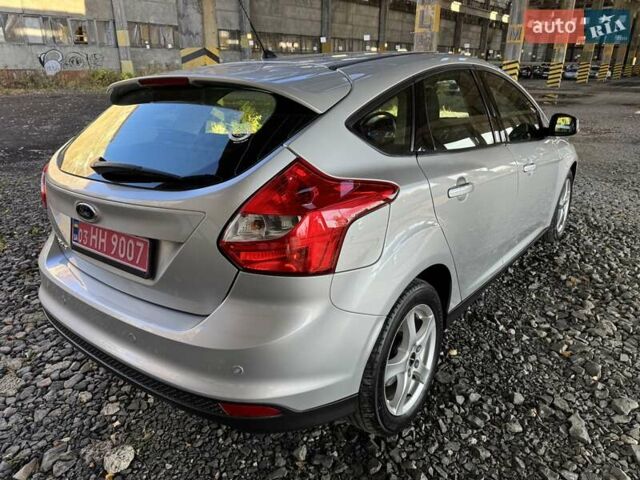 Сірий Форд Фокус, об'ємом двигуна 1.6 л та пробігом 130 тис. км за 9350 $, фото 8 на Automoto.ua