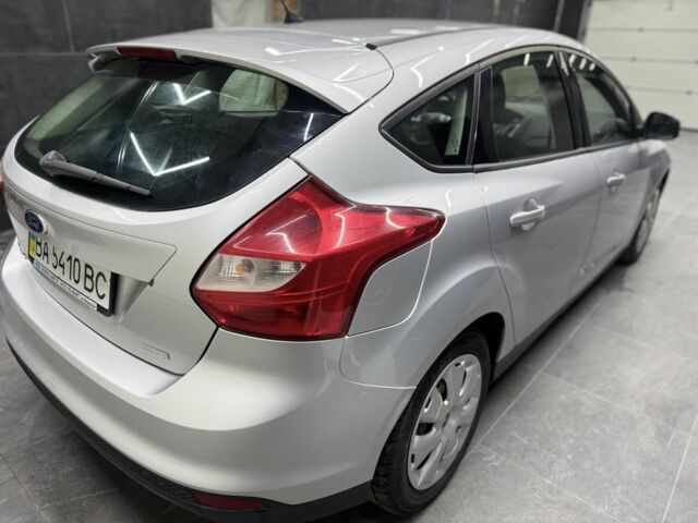 Сірий Форд Фокус, об'ємом двигуна 1 л та пробігом 143 тис. км за 7200 $, фото 7 на Automoto.ua