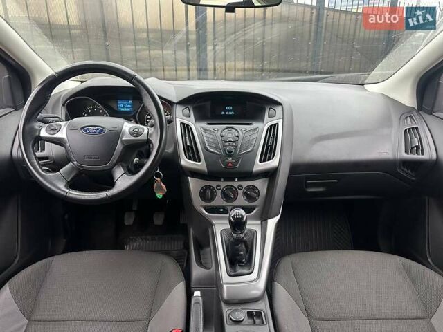 Серый Форд Фокус, объемом двигателя 1 л и пробегом 157 тыс. км за 7990 $, фото 12 на Automoto.ua