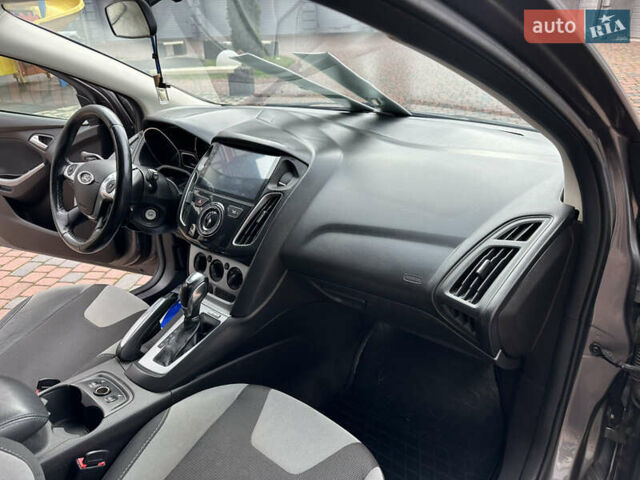 Серый Форд Фокус, объемом двигателя 2 л и пробегом 178 тыс. км за 6450 $, фото 60 на Automoto.ua