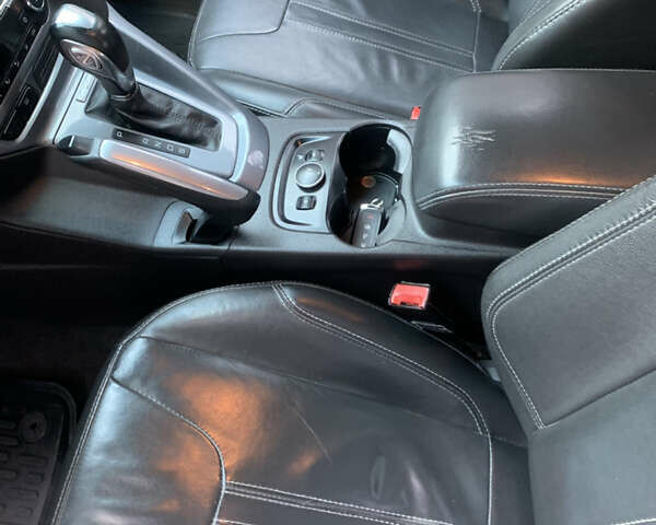 Серый Форд Фокус, объемом двигателя 2 л и пробегом 215 тыс. км за 8500 $, фото 6 на Automoto.ua