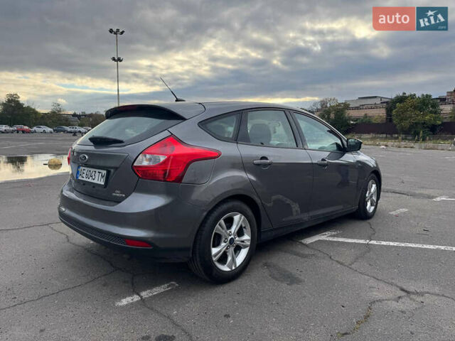 Серый Форд Фокус, объемом двигателя 2 л и пробегом 196 тыс. км за 7300 $, фото 1 на Automoto.ua