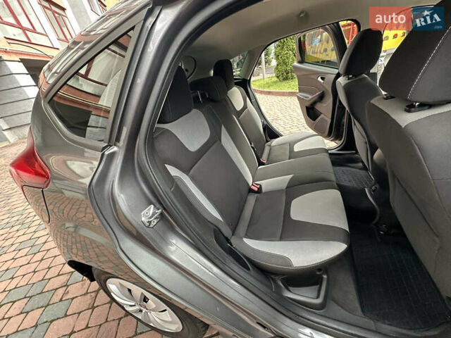 Серый Форд Фокус, объемом двигателя 2 л и пробегом 178 тыс. км за 6450 $, фото 28 на Automoto.ua