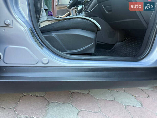 Серый Форд Фокус, объемом двигателя 1.6 л и пробегом 88 тыс. км за 8700 $, фото 18 на Automoto.ua