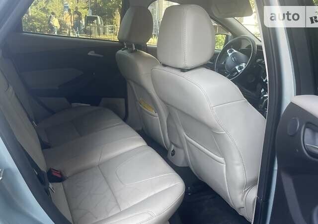 Серый Форд Фокус, объемом двигателя 0 л и пробегом 147 тыс. км за 7500 $, фото 6 на Automoto.ua