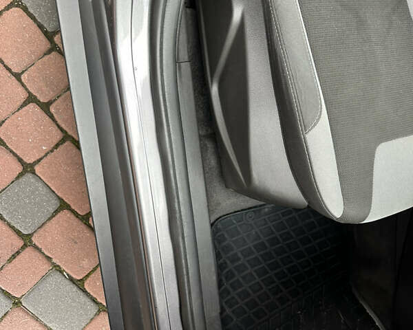 Серый Форд Фокус, объемом двигателя 2 л и пробегом 178 тыс. км за 6450 $, фото 54 на Automoto.ua