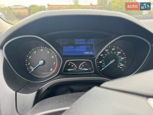 Серый Форд Фокус, объемом двигателя 2 л и пробегом 196 тыс. км за 7300 $, фото 5 на Automoto.ua